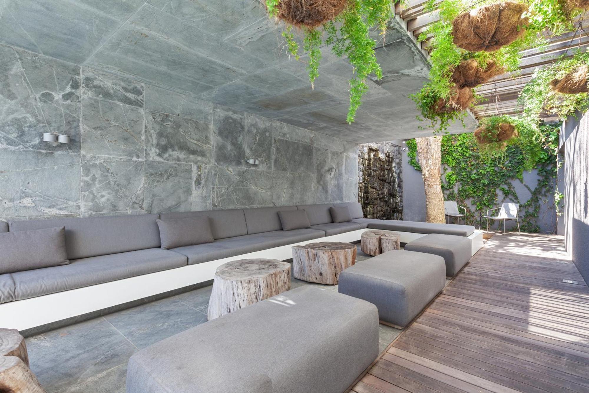 Pod Camps Bay By The Oyster Collection 5*