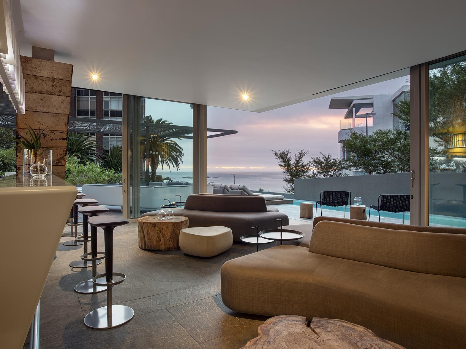 Pod Camps Bay By The Oyster Collection 5*